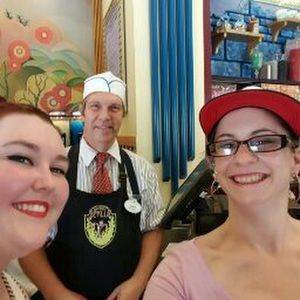 Meet your Posher, Ashley